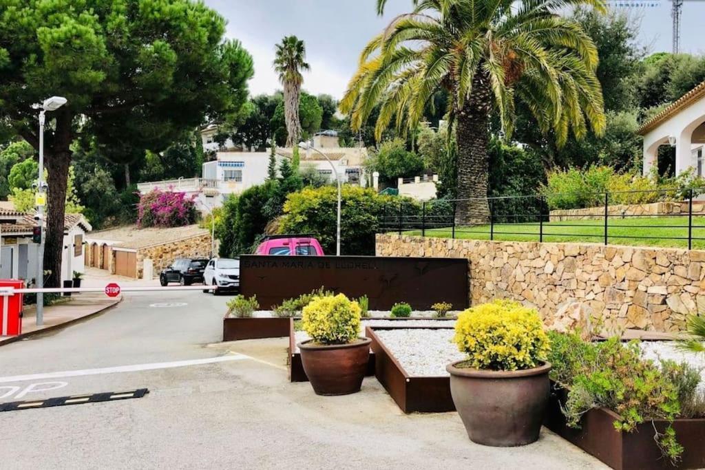 Lesal Villas Rentals, Villa Mar Azul, Tossa De Mar Esterno foto