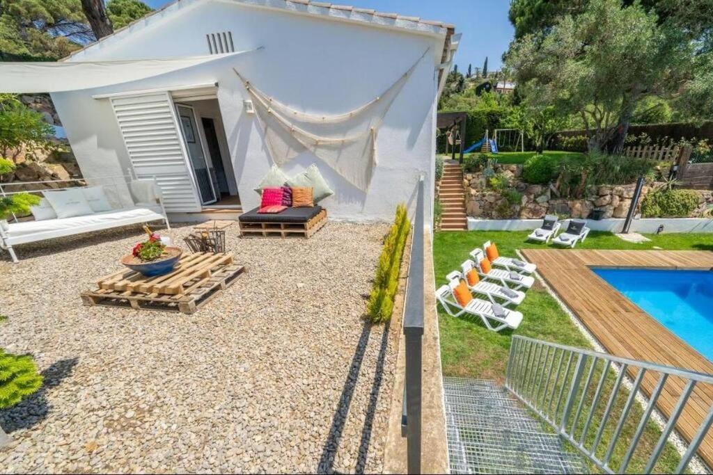 Lesal Villas Rentals, Villa Mar Azul, Tossa De Mar Esterno foto